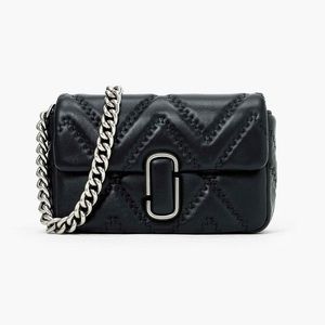 NWT MARC JACOBS QUILTED LEATHER SHOULDER BAG